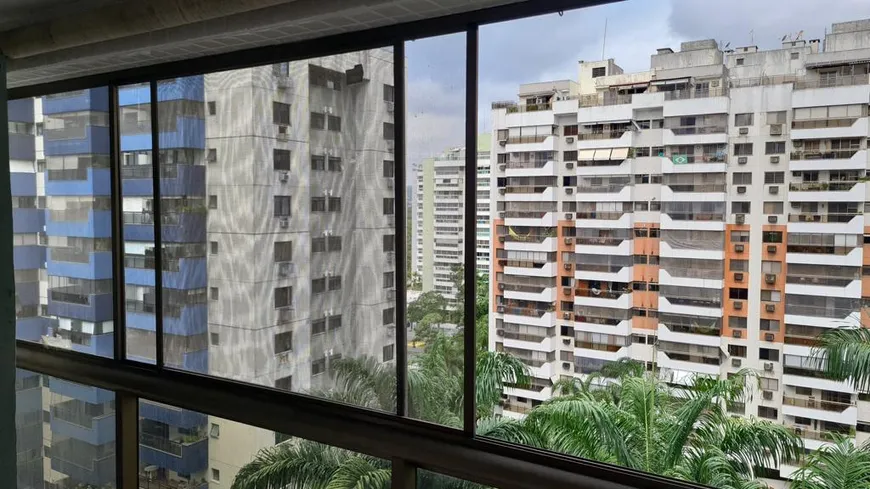 Foto 1 de Apartamento com 2 Quartos à venda, 74m² em Jacarepaguá, Rio de Janeiro