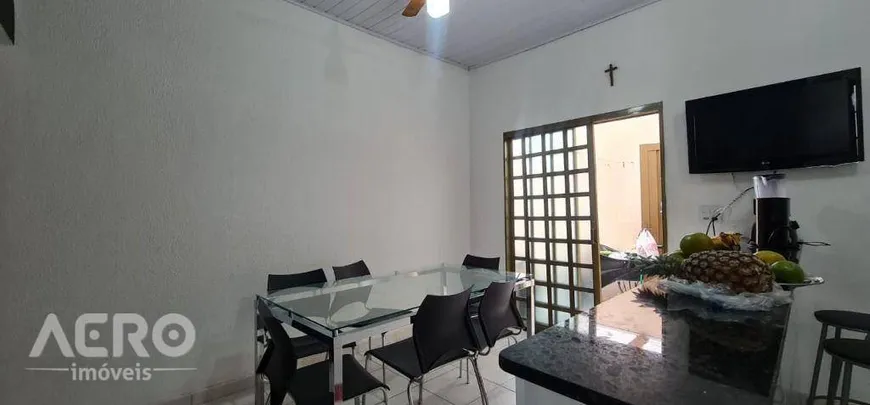 Foto 1 de Casa com 4 Quartos à venda, 150m² em Vila Souto, Bauru