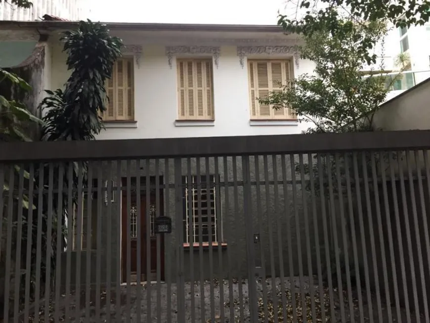 Foto 1 de Casa com 4 Quartos para alugar, 248m² em Jardim Paulista, São Paulo