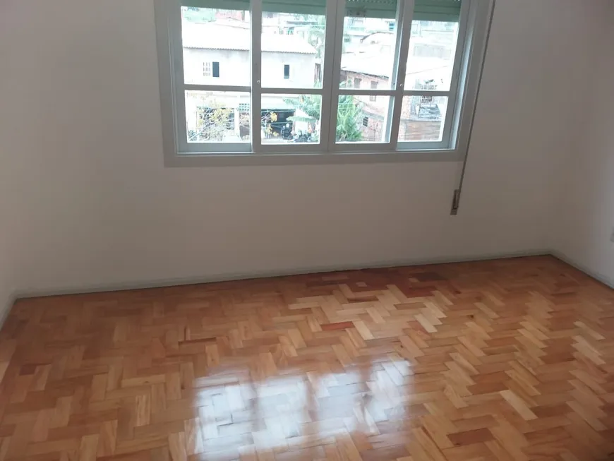 Foto 1 de Apartamento com 2 Quartos à venda, 78m² em Medianeira, Porto Alegre