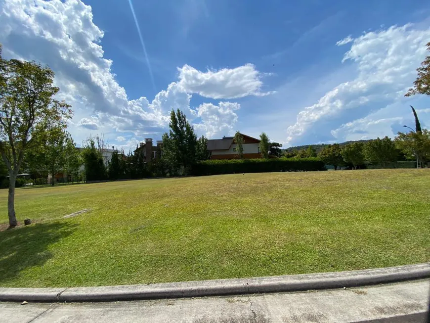 Foto 1 de Lote/Terreno à venda, 694m² em Centro, Gramado