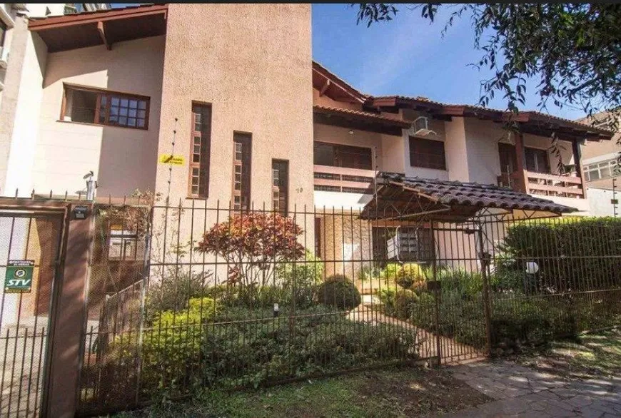 Foto 1 de Casa de Condomínio com 3 Quartos para alugar, 95m² em Petrópolis, Porto Alegre