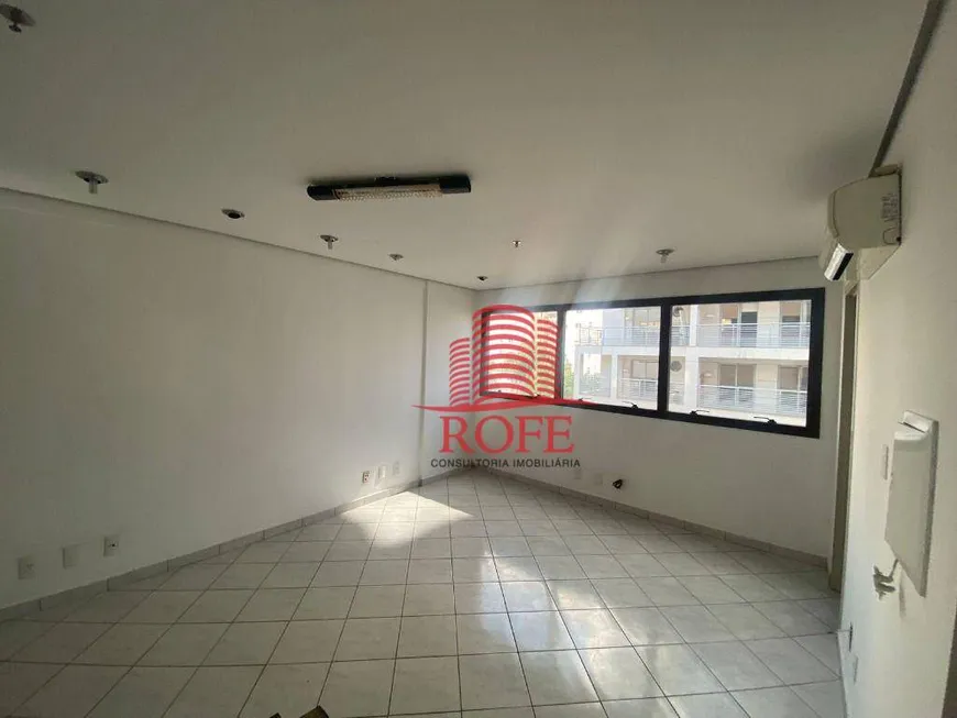 Foto 1 de Sala Comercial para alugar, 35m² em Moema, São Paulo