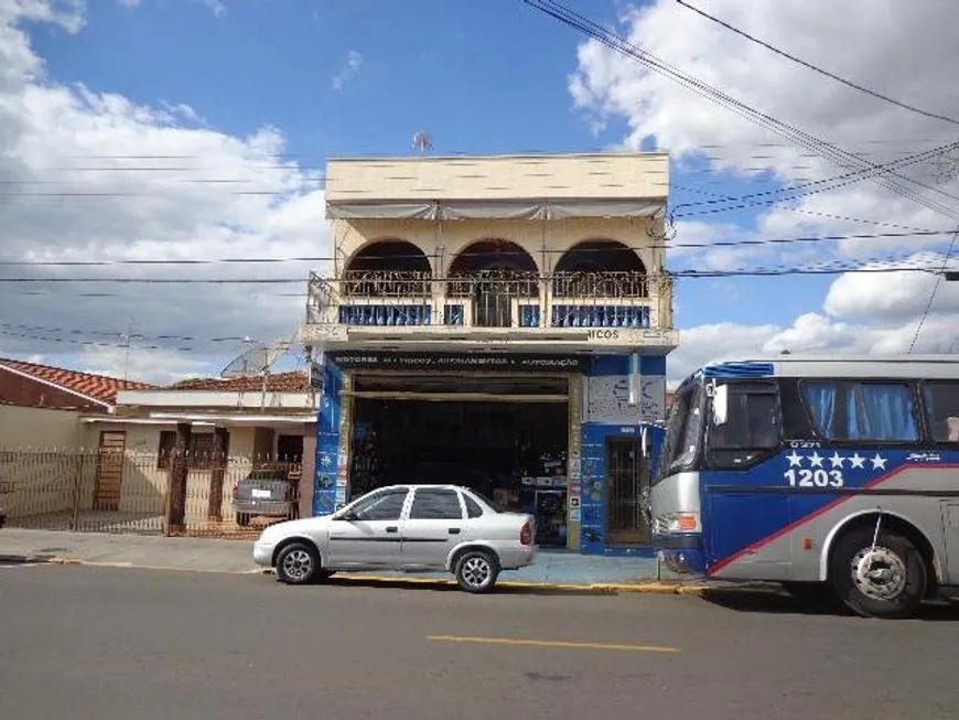 Foto 1 de Casa com 4 Quartos para alugar, 560m² em Vila Prado, São Carlos