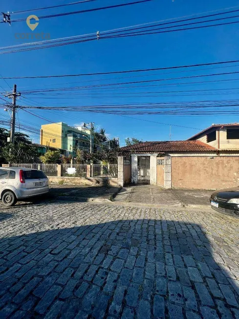 Foto 1 de Casa com 6 Quartos para venda ou aluguel, 576m² em Centro, Rio das Ostras