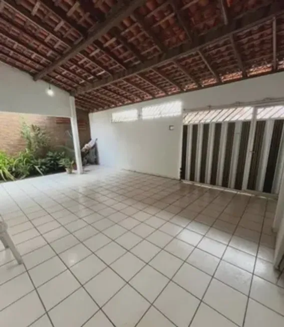 Foto 1 de Casa com 2 Quartos à venda, 108m² em Conjunto Jacaraípe, Serra