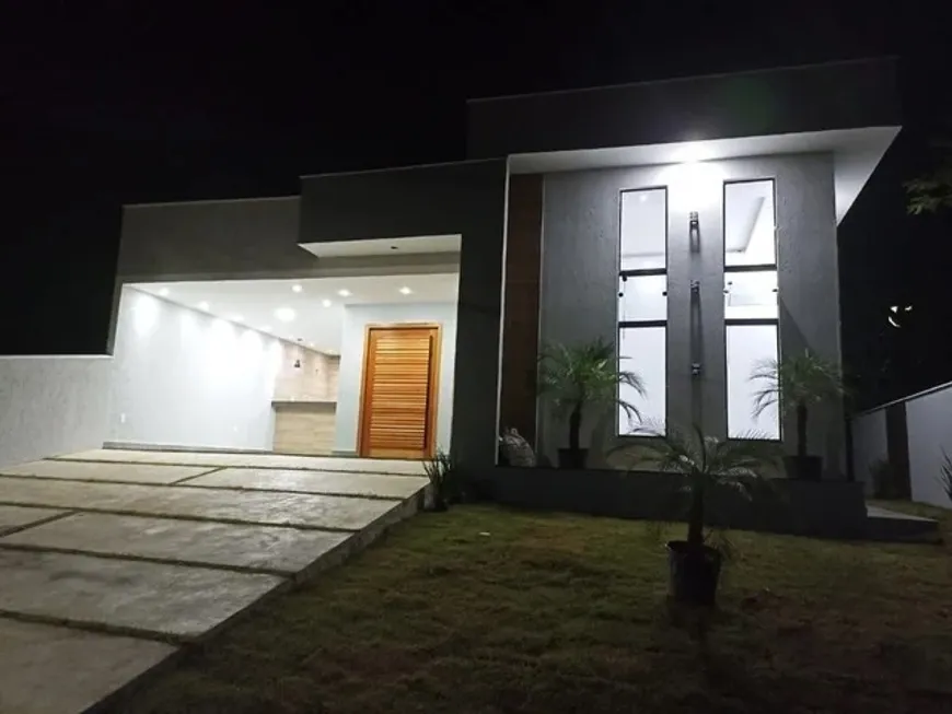 Foto 1 de Casa com 3 Quartos à venda, 130m² em Jardim Atlântico Central, Maricá