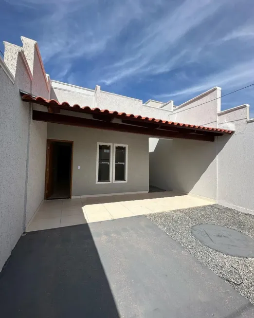 Foto 1 de Casa com 2 Quartos à venda, 85m² em Tomba, Feira de Santana