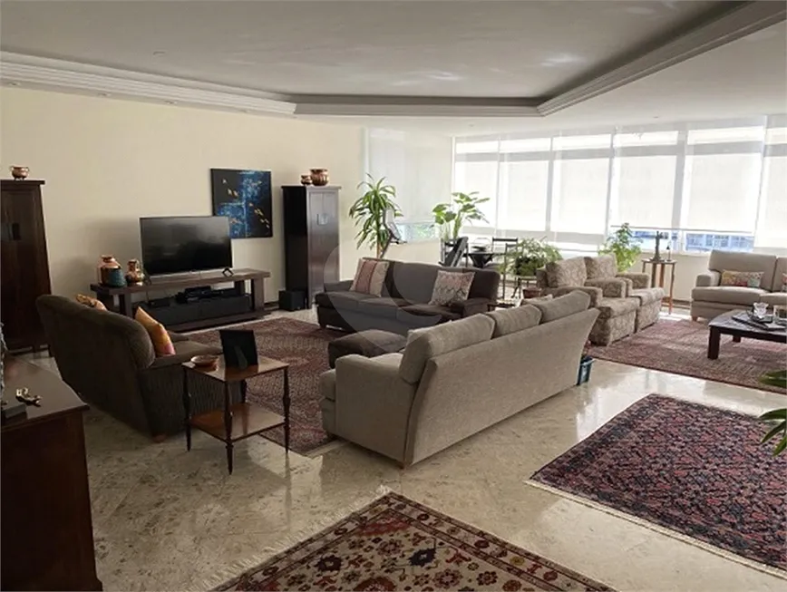 Foto 1 de Apartamento com 5 Quartos à venda, 400m² em Higienópolis, São Paulo