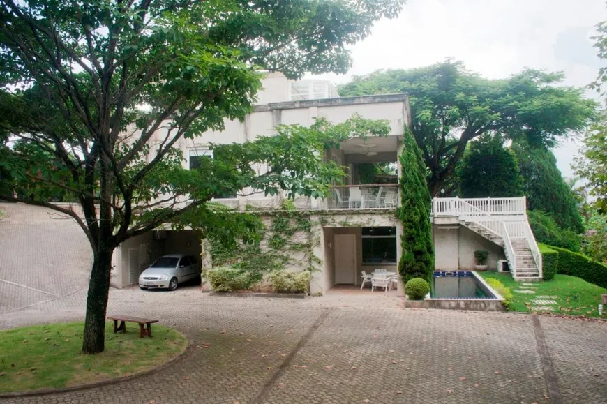 Foto 1 de Casa de Condomínio com 4 Quartos à venda, 1500m² em Granja Viana, Carapicuíba