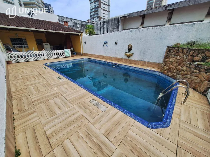 Foto 1 de Casa com 3 Quartos à venda, 303m² em Vila Caicara, Praia Grande