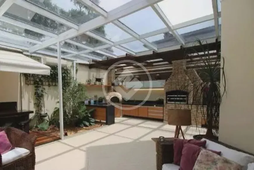 Foto 1 de Casa de Condomínio com 4 Quartos à venda, 370m² em Alto Da Boa Vista, São Paulo