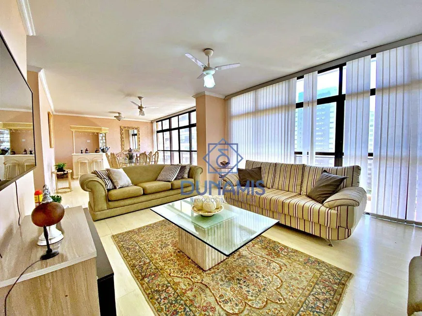 Foto 1 de Apartamento com 3 Quartos à venda, 151m² em Praia das Pitangueiras, Guarujá