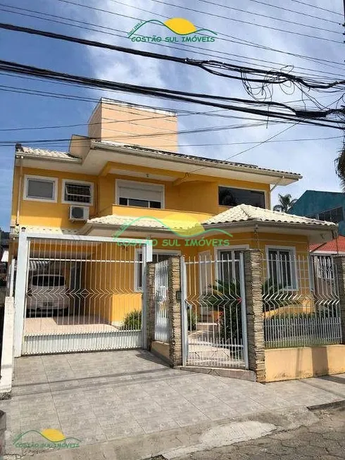 Foto 1 de Casa com 3 Quartos à venda, 186m² em Monte Verde, Florianópolis