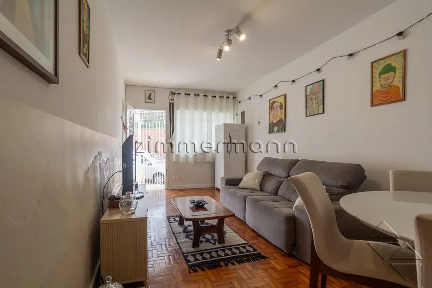 Foto 1 de Casa com 2 Quartos à venda, 80m² em Alto da Lapa, São Paulo