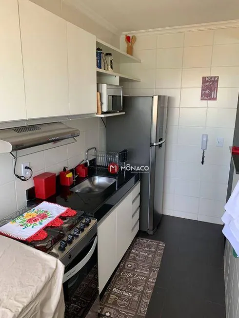 Foto 1 de Apartamento com 2 Quartos à venda, 47m² em Pacaembu, Londrina