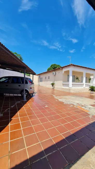 Foto 1 de Casa com 3 Quartos à venda, 331m² em Santa Helena, Cuiabá