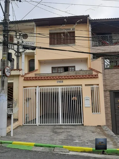Foto 1 de Casa com 2 Quartos à venda, 219m² em Nova Petrópolis, São Bernardo do Campo