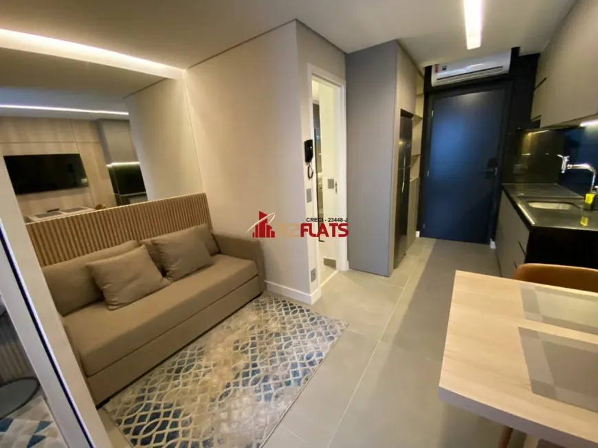 Foto 1 de Apartamento com 1 Quarto para alugar, 35m² em Itaim Bibi, São Paulo