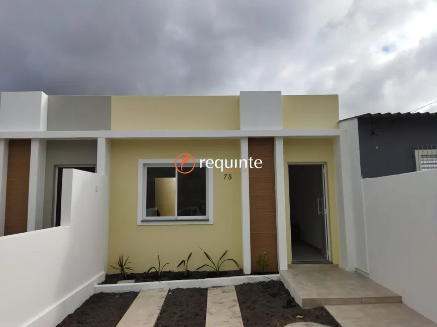 Foto 1 de Casa com 2 Quartos à venda, 60m² em Três Vendas, Pelotas