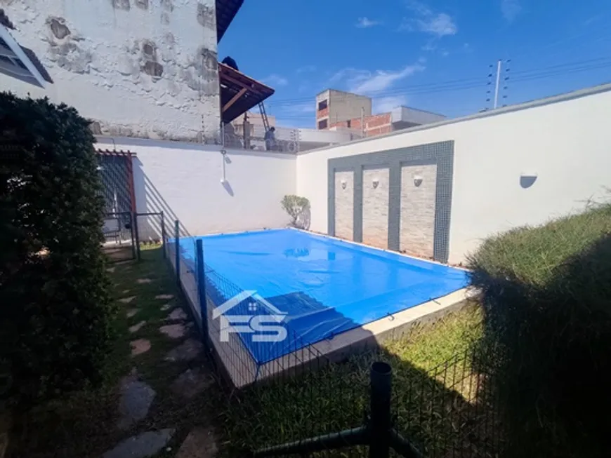 Foto 1 de Casa de Condomínio com 3 Quartos à venda, 90m² em Lagoa Redonda, Fortaleza