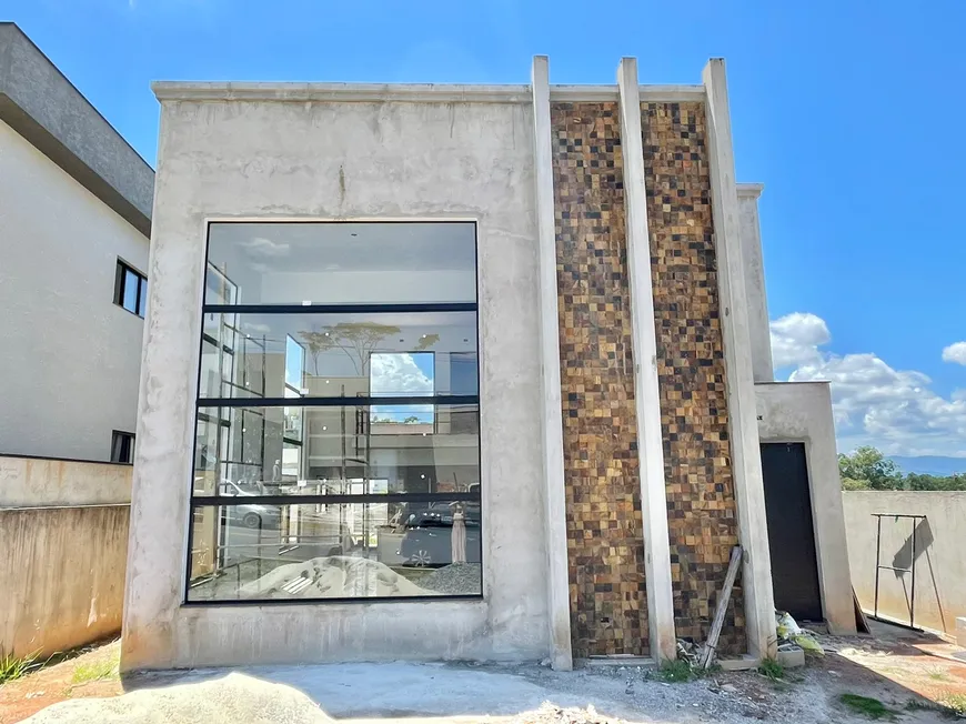 Foto 1 de Casa de Condomínio com 4 Quartos à venda, 220m² em Chacaras Maringa, Atibaia