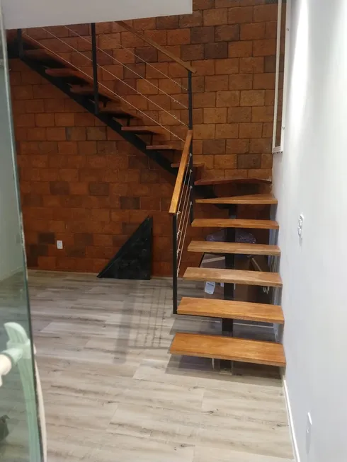 Foto 1 de Apartamento com 3 Quartos à venda, 68m² em São Francisco, Niterói