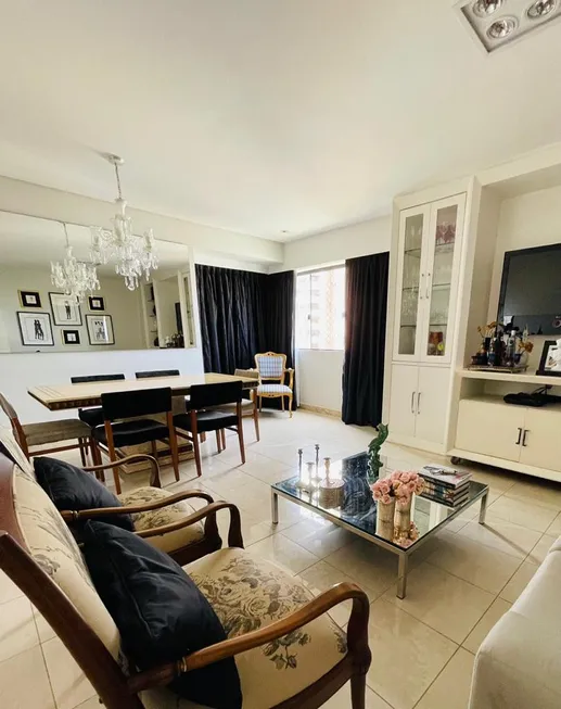 Foto 1 de Apartamento com 2 Quartos à venda, 110m² em Chame-Chame, Salvador