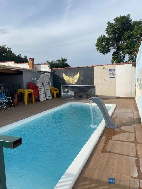 Foto 1 de Fazenda/Sítio com 3 Quartos à venda, 1000m² em Faisqueira, Pouso Alegre