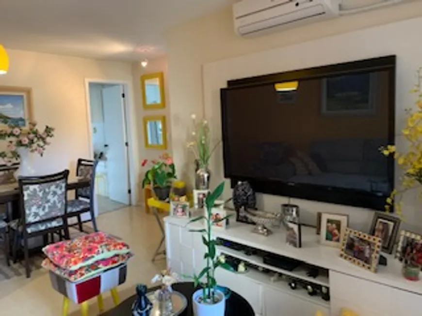 Foto 1 de Apartamento com 3 Quartos à venda, 87m² em Recreio Dos Bandeirantes, Rio de Janeiro