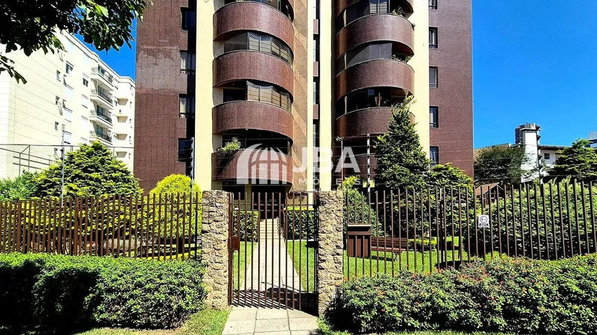 Foto 1 de Apartamento com 3 Quartos à venda, 108m² em Cabral, Curitiba