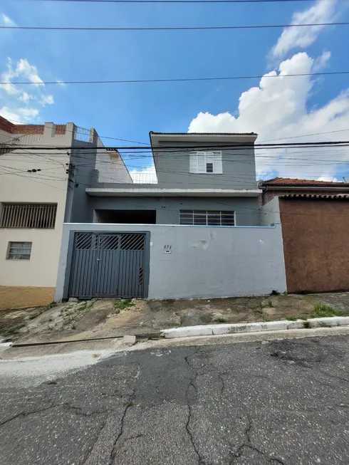 Foto 1 de Casa com 2 Quartos para alugar, 100m² em Parque São Lucas, São Paulo