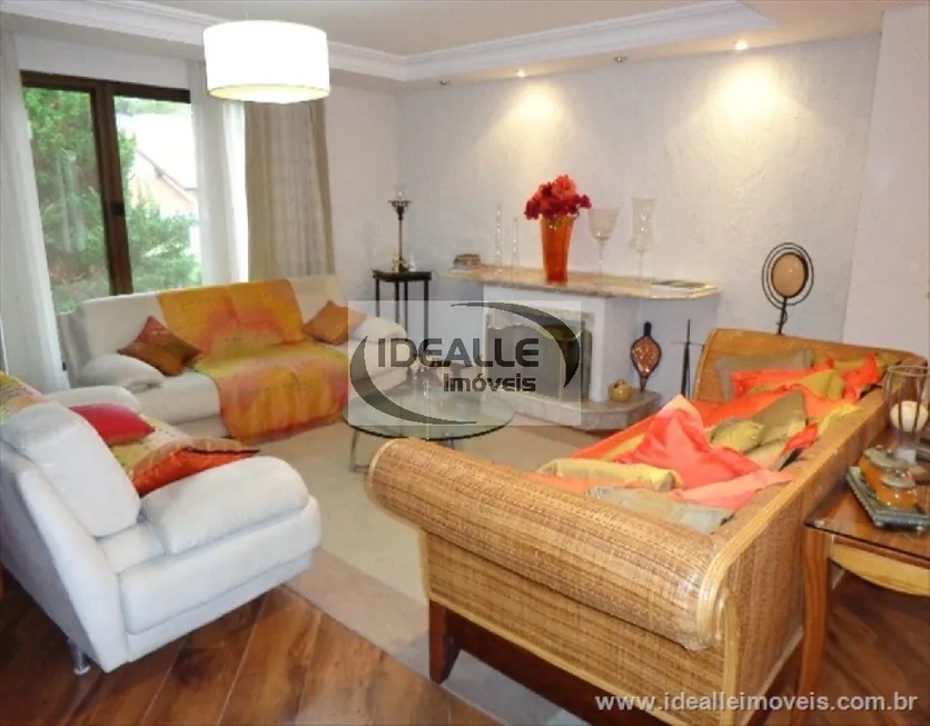 Foto 1 de Casa de Condomínio com 5 Quartos à venda, 440m² em Campo Comprido, Curitiba
