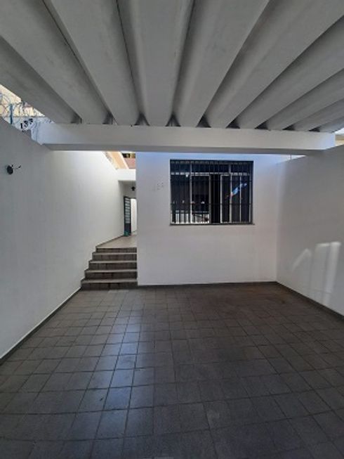 Foto 1 de Sobrado com 3 Quartos para alugar, 125m² em Vila Brasilina, São Paulo