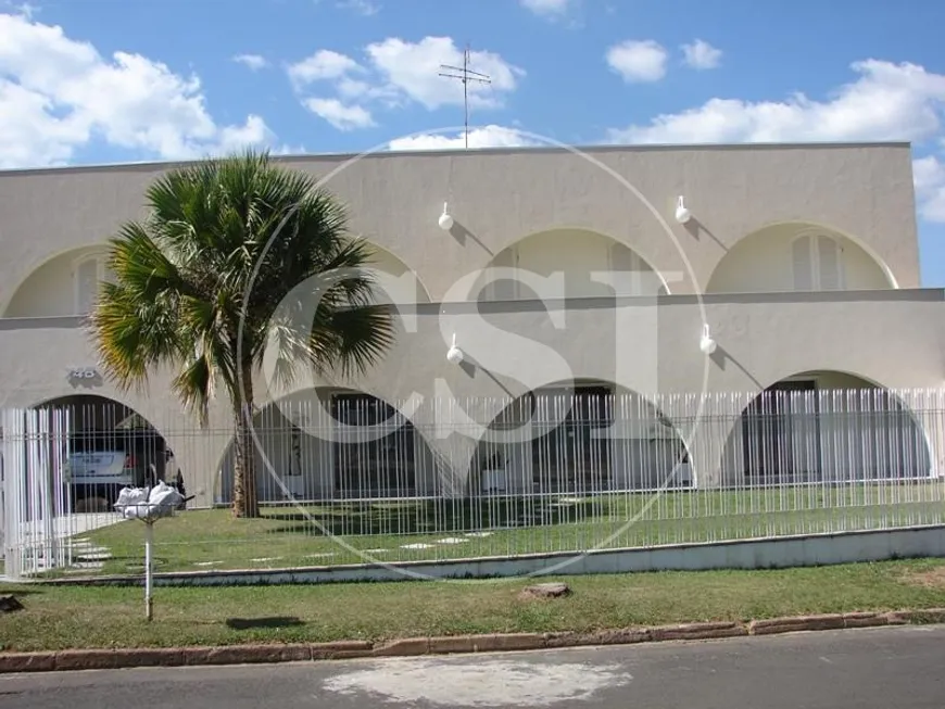 Foto 1 de Casa com 4 Quartos para venda ou aluguel, 800m² em Parque Taquaral, Campinas