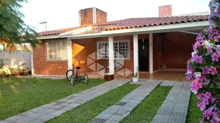 Foto 1 de Casa com 5 Quartos à venda, 158m² em Canasvieiras, Florianópolis