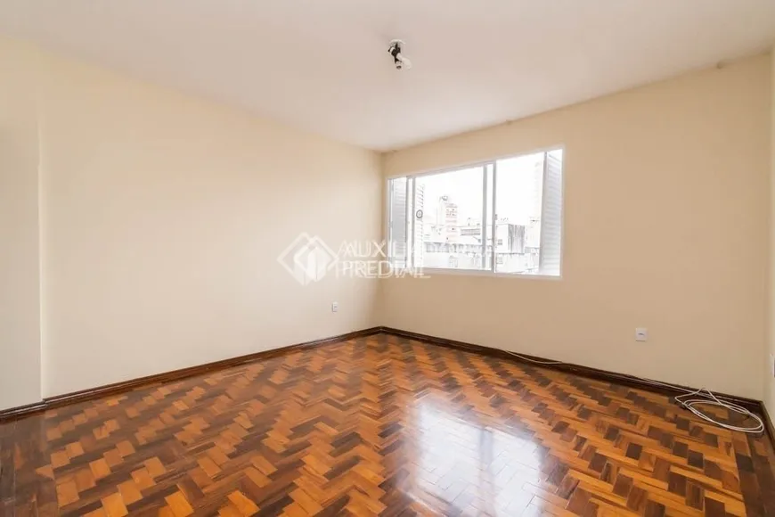 Foto 1 de Apartamento com 2 Quartos à venda, 63m² em Centro Histórico, Porto Alegre