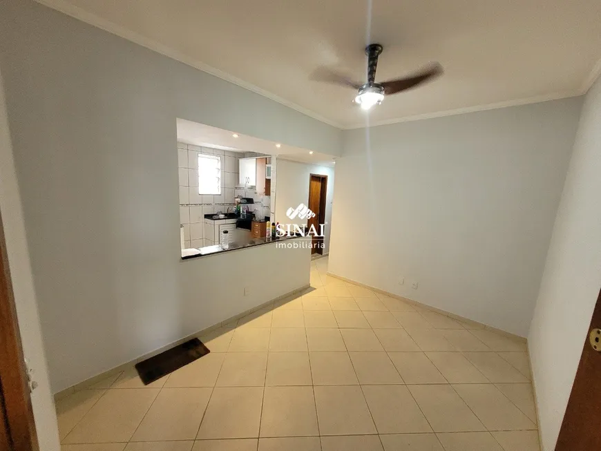 Foto 1 de Apartamento com 2 Quartos à venda, 54m² em Vila Kosmos, Rio de Janeiro