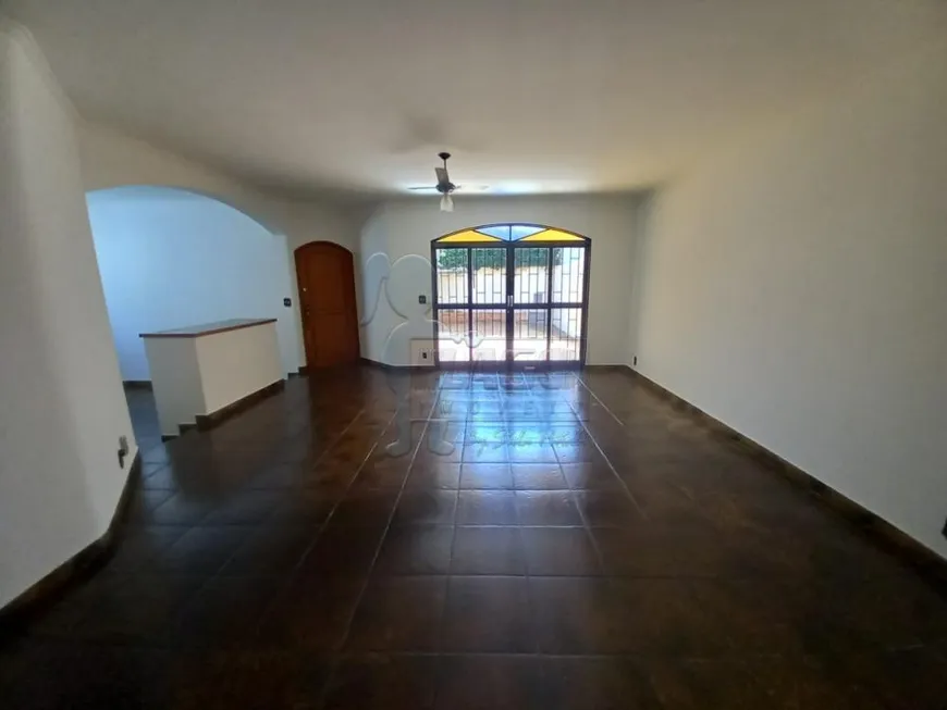 Foto 1 de Casa com 3 Quartos à venda, 248m² em Jardim Irajá, Ribeirão Preto