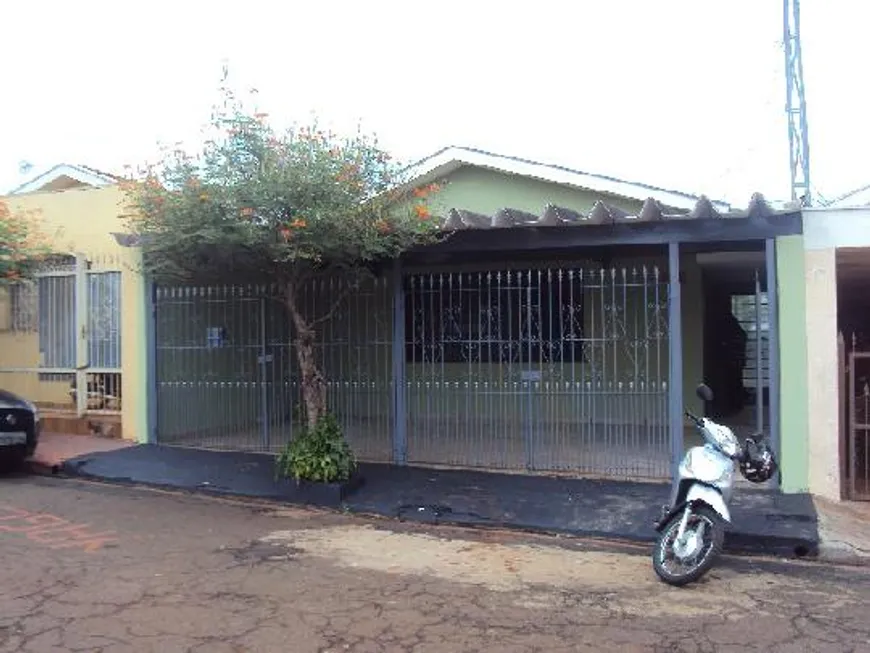 Foto 1 de Casa com 3 Quartos para alugar, 95m² em Campos Eliseos, Ribeirão Preto