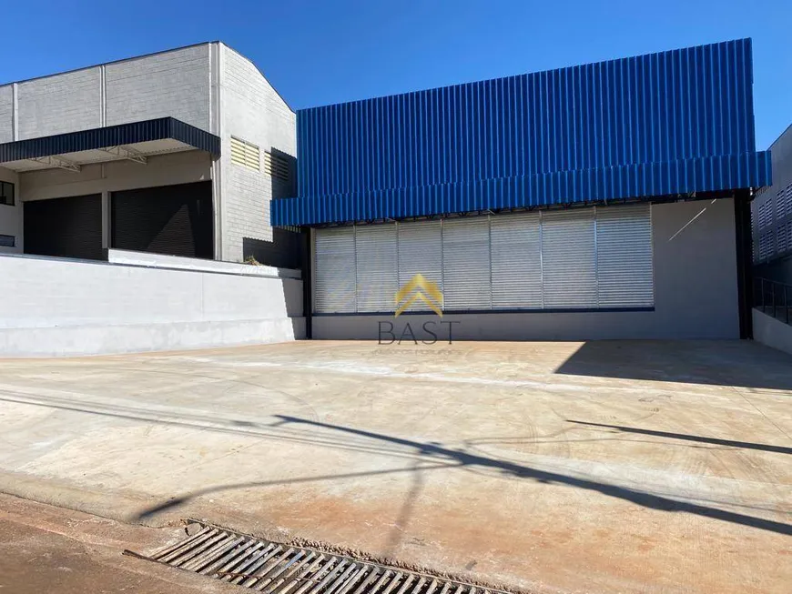 Foto 1 de Galpão/Depósito/Armazém para alugar, 740m² em Loteamento Industrial Veccon Zeta , Sumaré