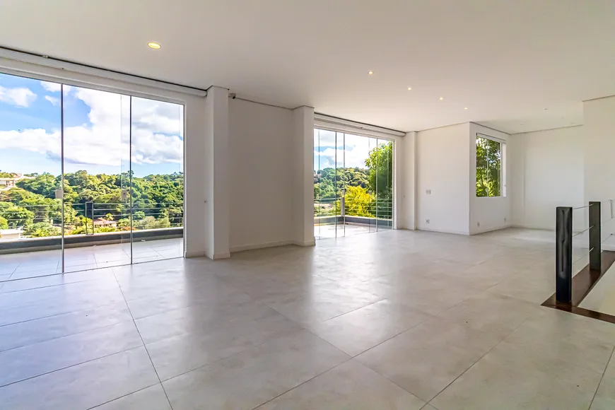 Foto 1 de Casa com 4 Quartos à venda, 436m² em Vila Progresso, Niterói