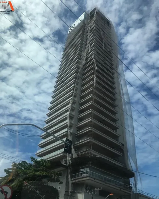 Foto 1 de Apartamento com 4 Quartos à venda, 400m² em Umarizal, Belém