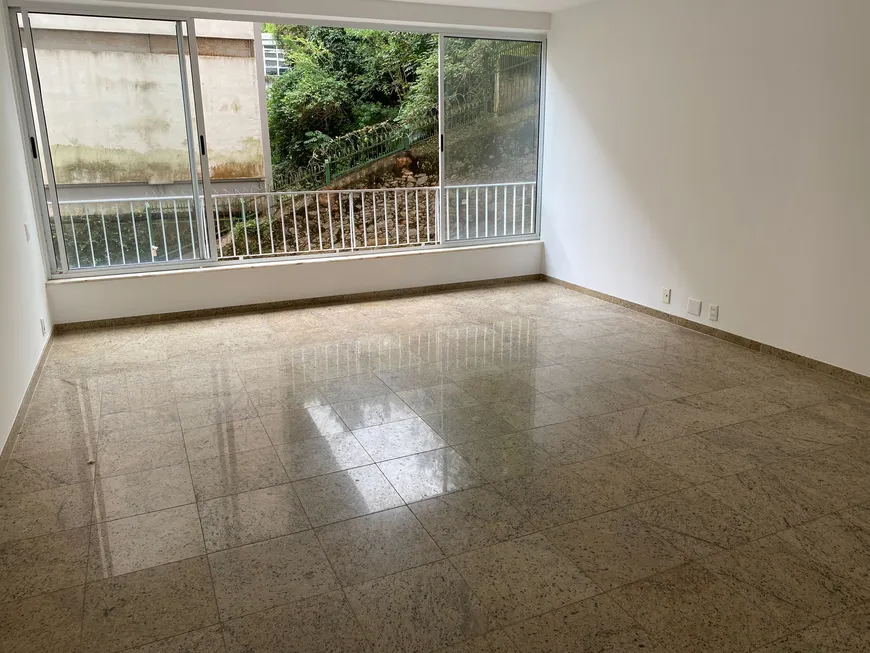 Foto 1 de Apartamento com 4 Quartos à venda, 110m² em Botafogo, Rio de Janeiro