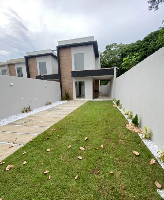 Foto 1 de Casa de Condomínio com 3 Quartos à venda, 98m² em Centro, Eusébio