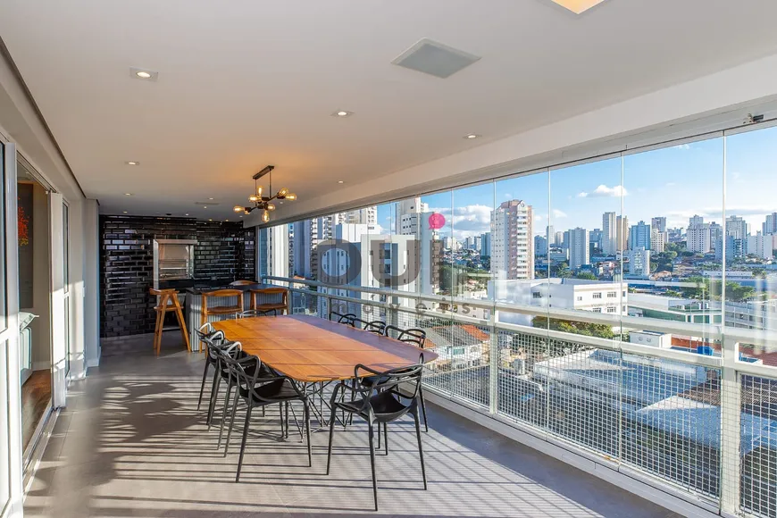 Foto 1 de Apartamento com 3 Quartos à venda, 193m² em Bosque da Saúde, São Paulo