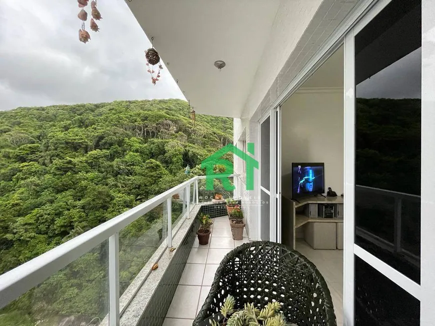 Foto 1 de Apartamento com 3 Quartos à venda, 110m² em Pitangueiras, Guarujá