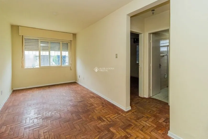 Foto 1 de Apartamento com 1 Quarto à venda, 48m² em Jardim Leopoldina, Porto Alegre