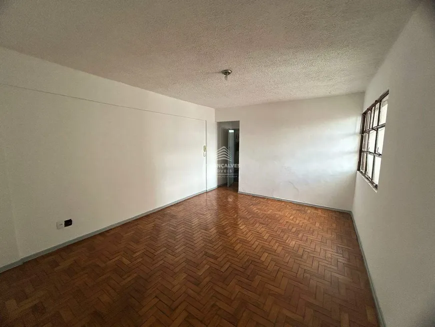 Foto 1 de Apartamento com 3 Quartos para alugar, 90m² em Sagrada Família, Belo Horizonte