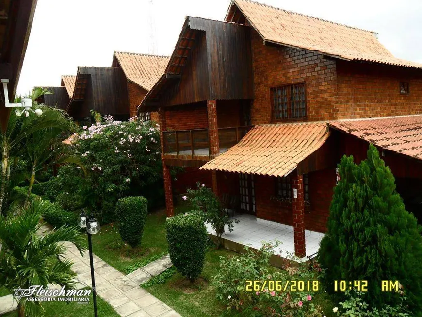 Foto 1 de Casa de Condomínio com 5 Quartos à venda, 136m² em Jardim Santana, Gravatá